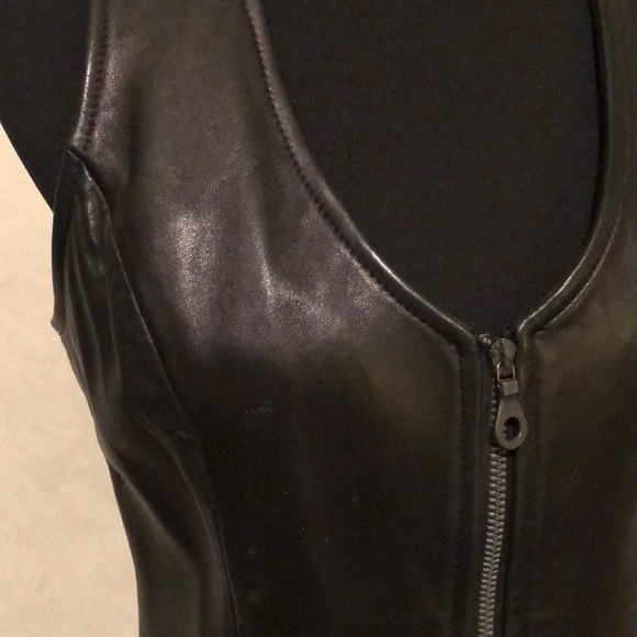 Designer 100% smooth leather vest - Picture 2 of 7